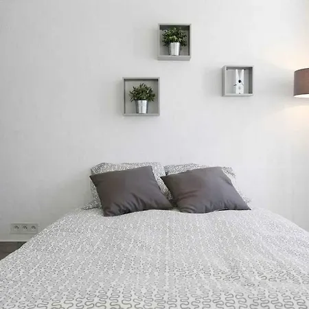 Gregbnb - Terrasse - Parking Inclus - Climatise - 15min Gare 아파트 툴롱