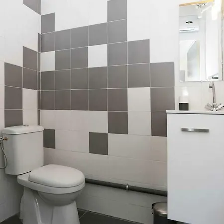 아파트 Gregbnb - Terrasse - Parking Inclus - Climatise - 15min Gare 툴롱